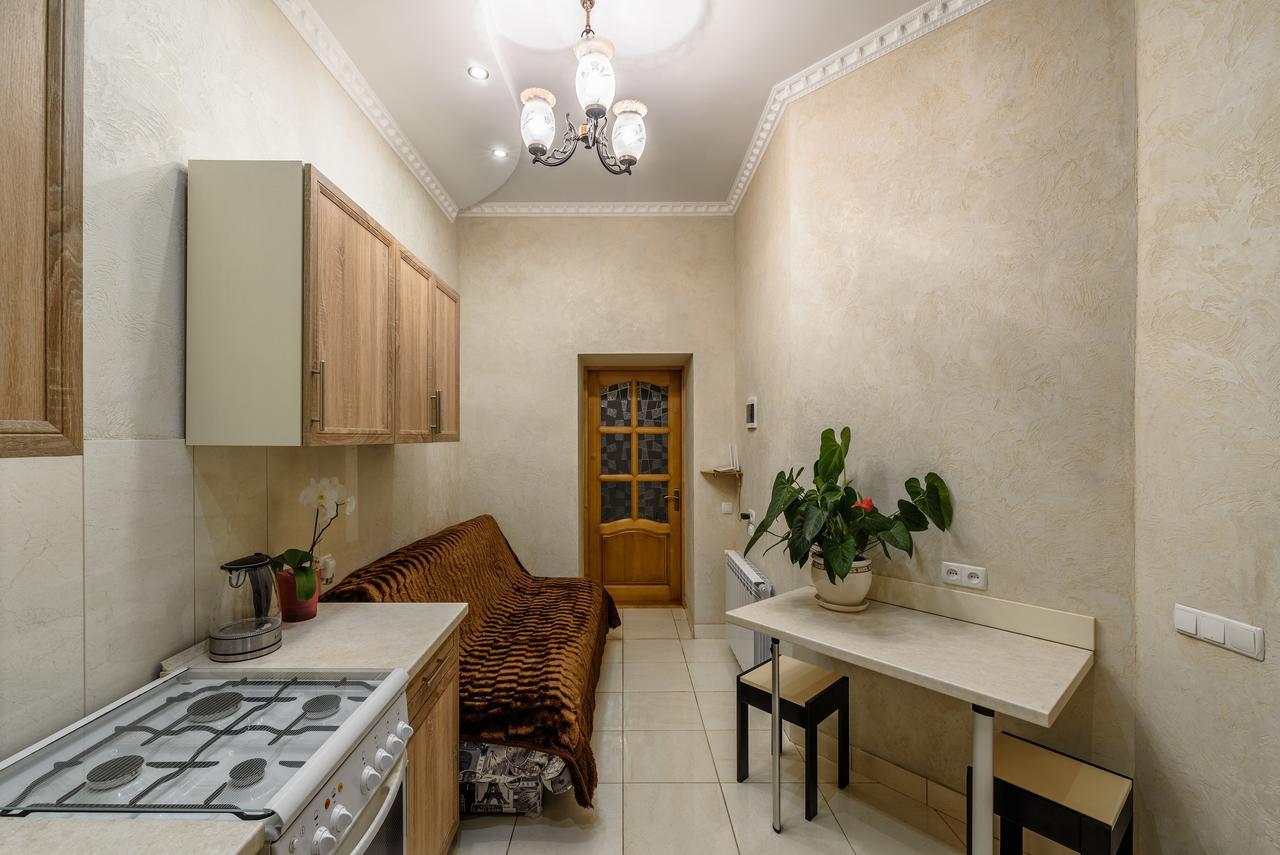 Апартаменти Stepana Bandery Str. 19 Львів Екстер'єр фото